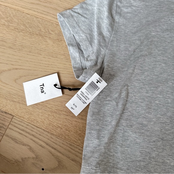 Aritzia tna chill ortiz cropped heather Chrome xl - Picture 2 of 5